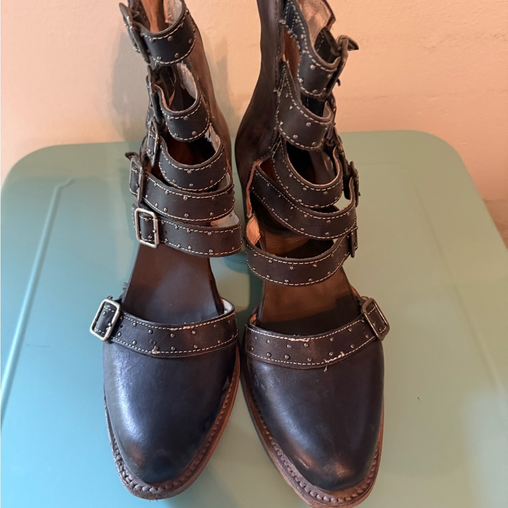 Freebird by Steven Salty Black Leather Booties